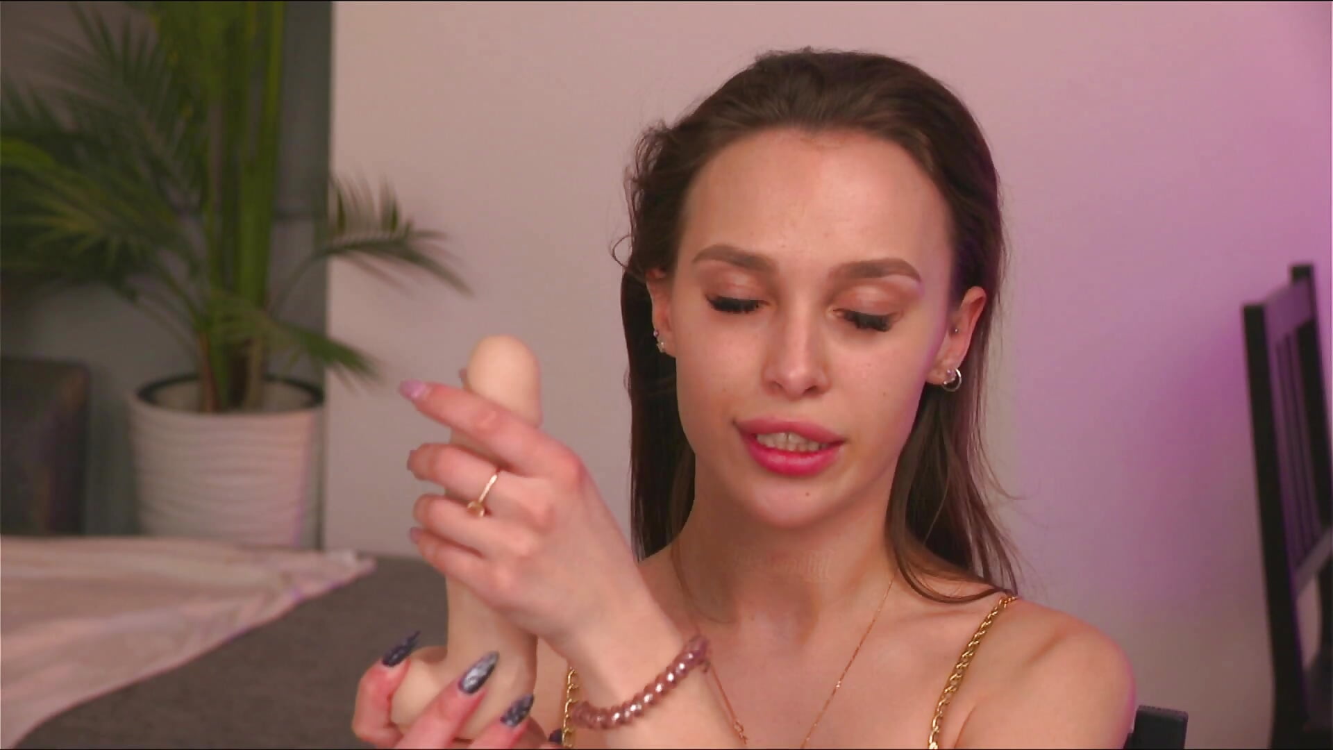 HandJob Eye Contact
