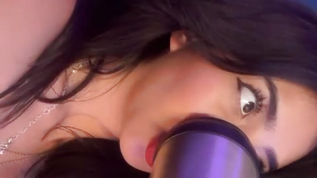 Do you want a coffee love?🔥 - video của người mẫu cam Vic_beckeer