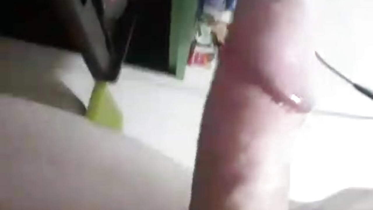 Hello part 2, naked - video by Twink_martinboy cam model