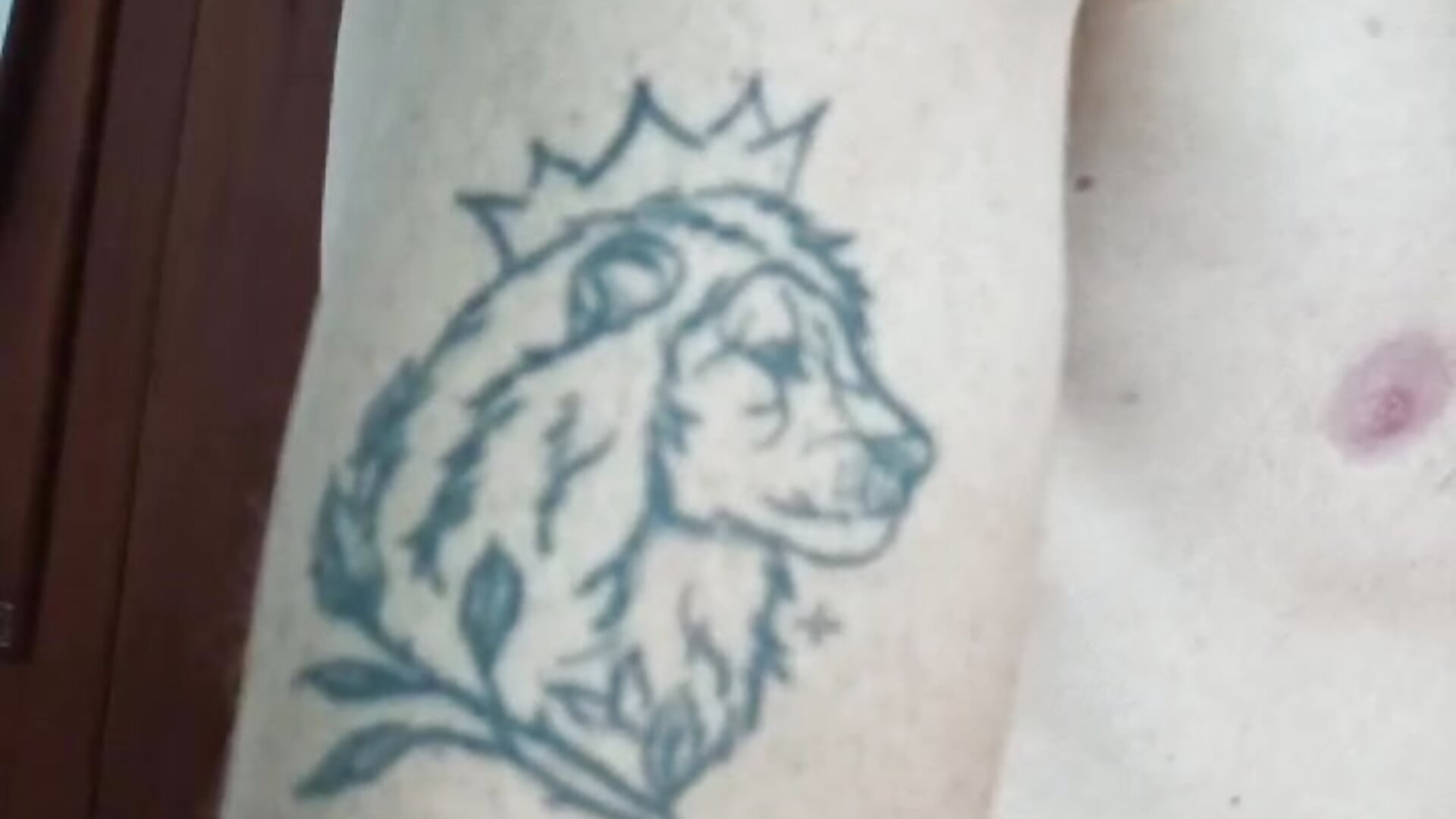 i love my tattos - video by T_Mack cam model