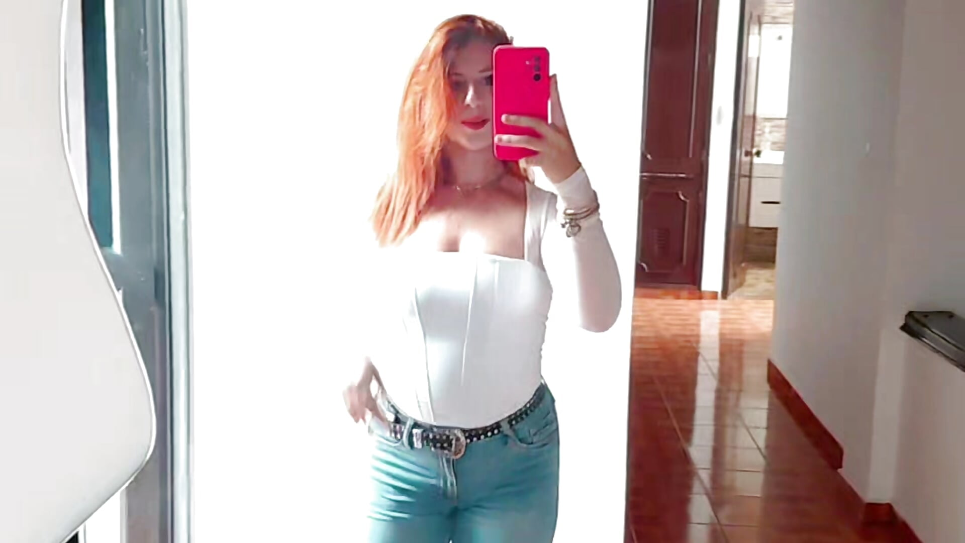 Nahia in white😍 - video by Nahiajhonson_ cam model