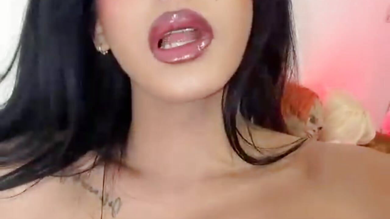 Veruzca_love - video di tendenza della modella di cam 6279