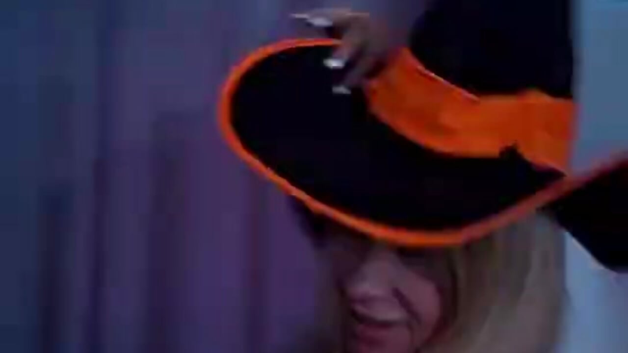 Happy Hallowen💕🎃 - video van JuicyMillena cam-model