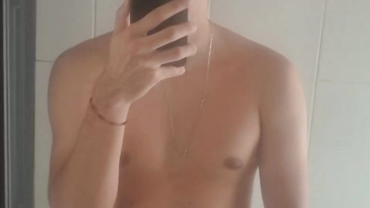 Y si jugamos - vídeo de la modelo de cam Juan2323hot