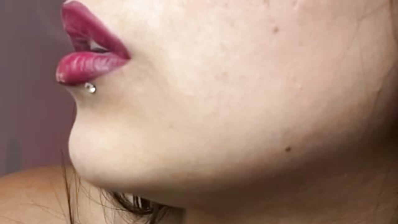 RED LIPS - Miss_scarllet_ 캠   모델의 동영상