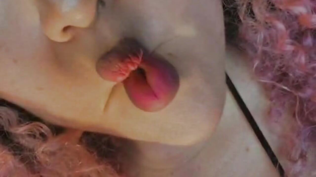A little kiss for you  💋💋💋 - vidéo du modèle de showcams Kateryn_