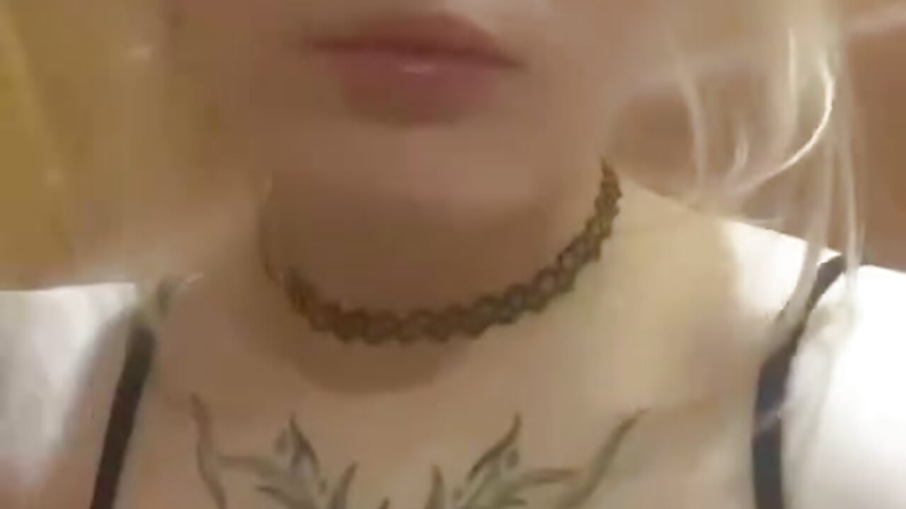 me - video di Red_Blonde_ modella di cam