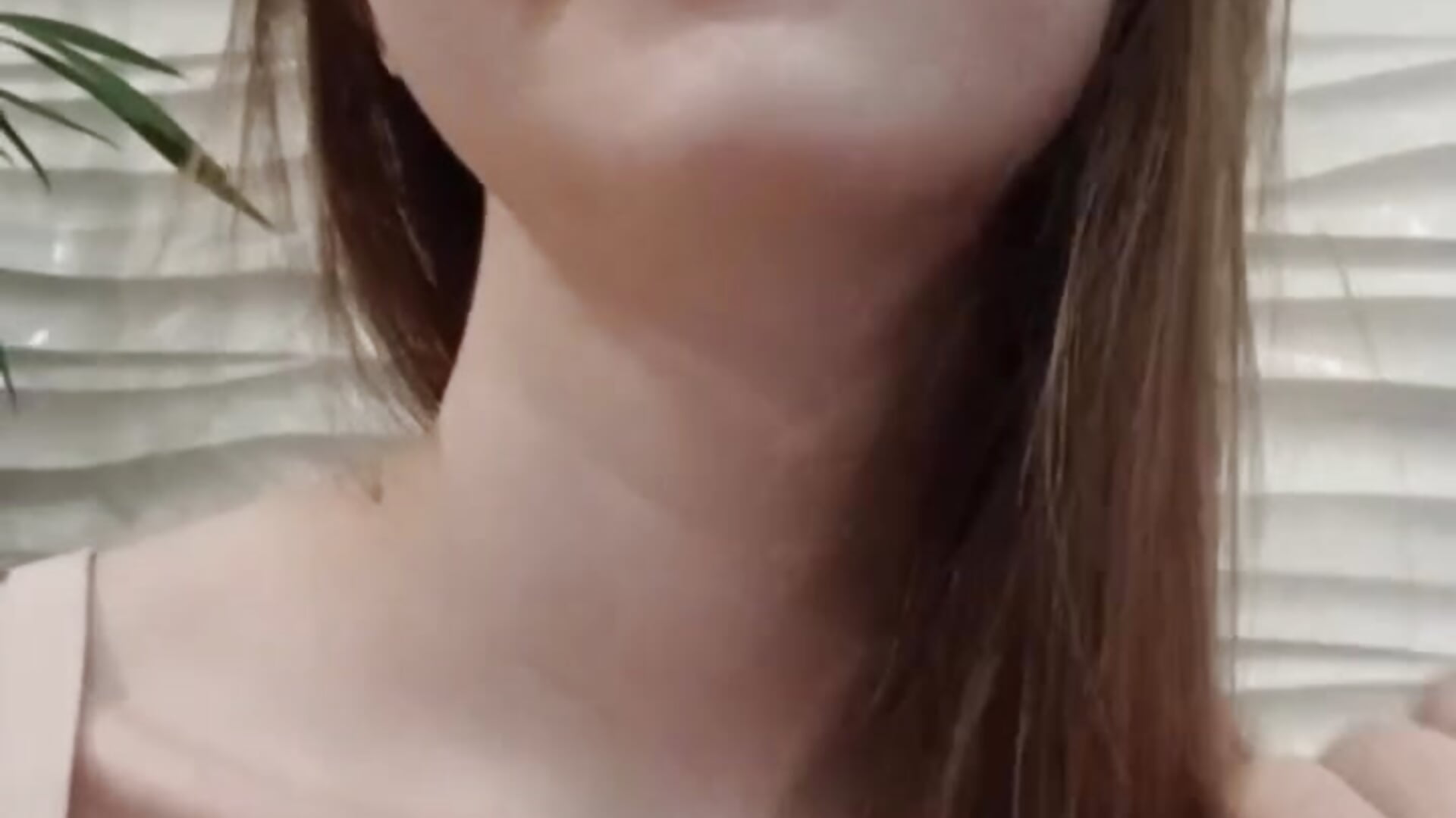 A little sad due to the weather - video by OnaZiroge cam model