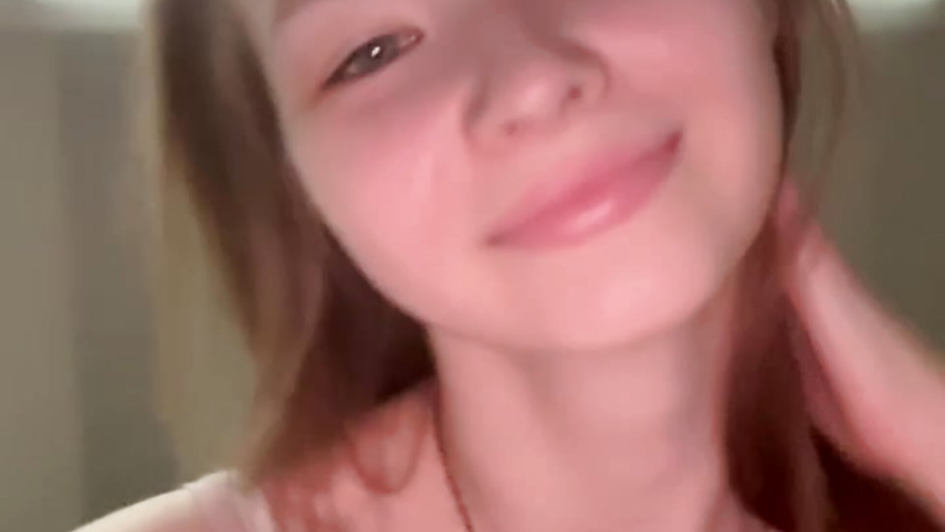 My heart belongs to you - video by OnaZiroge cam model