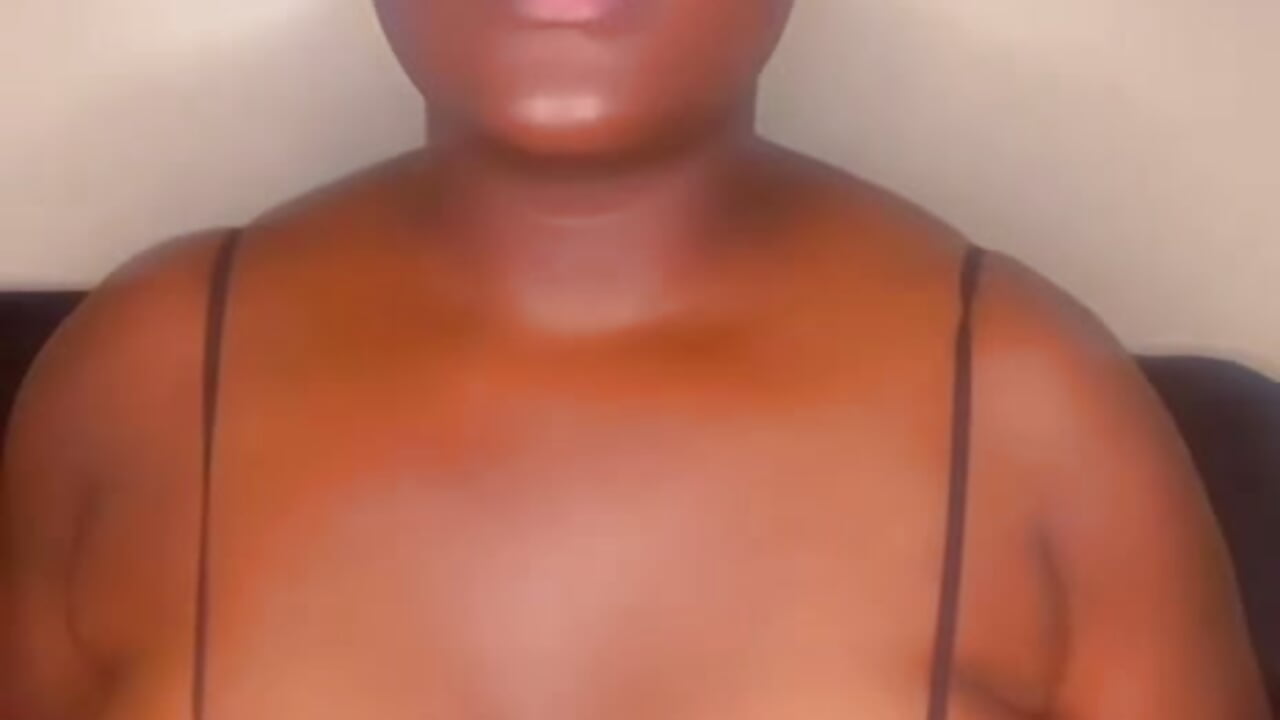 Hallo Strangers. - video by Queenflex cam model