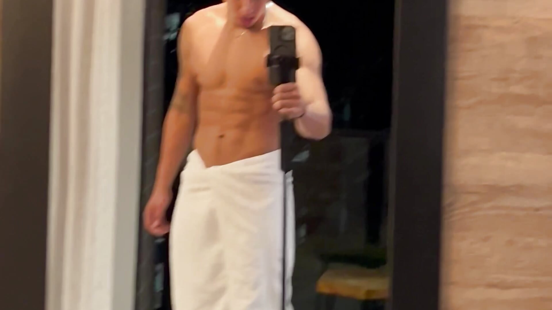 IMG_3634 - video by JonaikerCR cam model