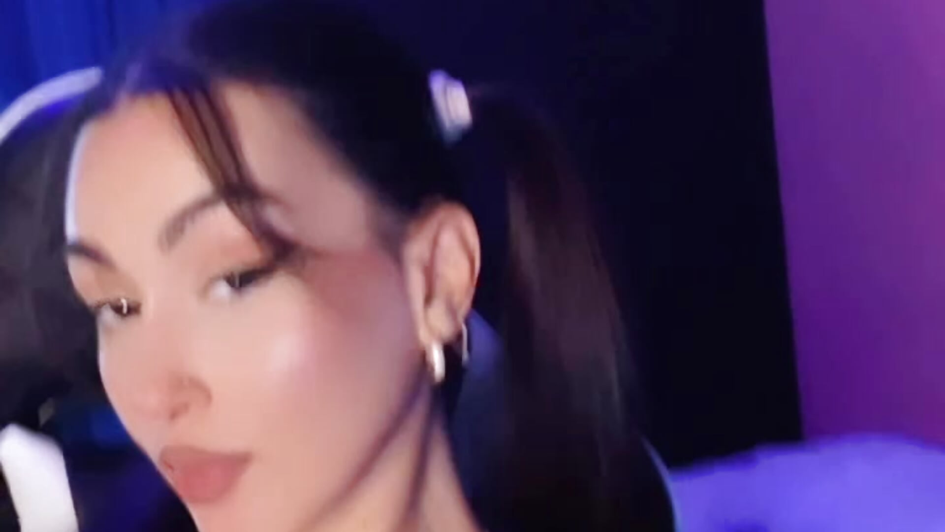 💗 – video af PrettyDevil666