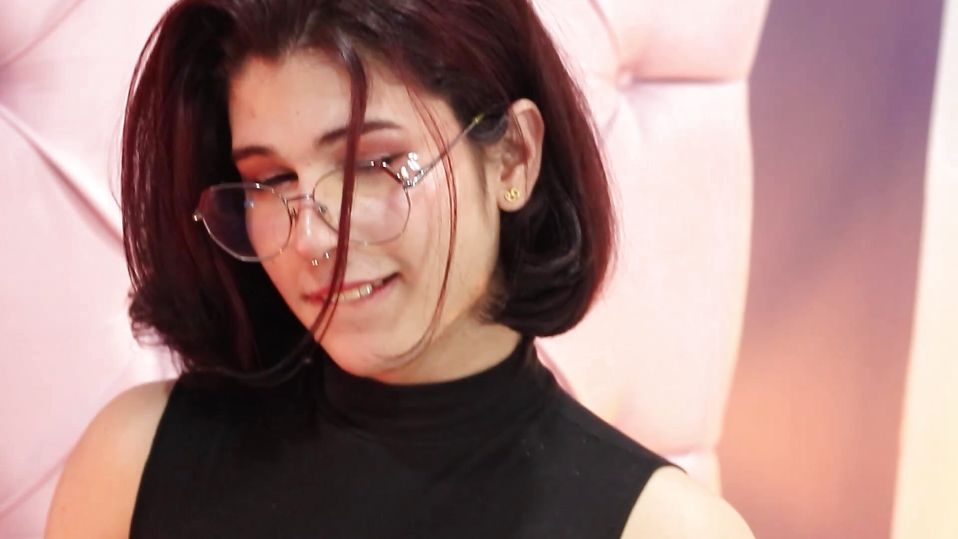 YURI BABY - vídeo de Yuri_Stars modelo de câmara