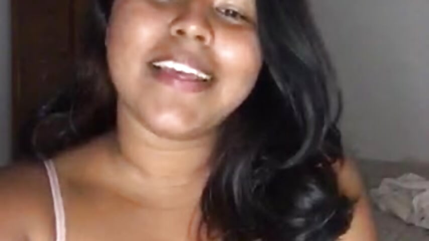 76402922251__CDB2B8A9-565F-4FCE-9A38-DD7CF2A86D58 – video modela na kameri lollitta-33677