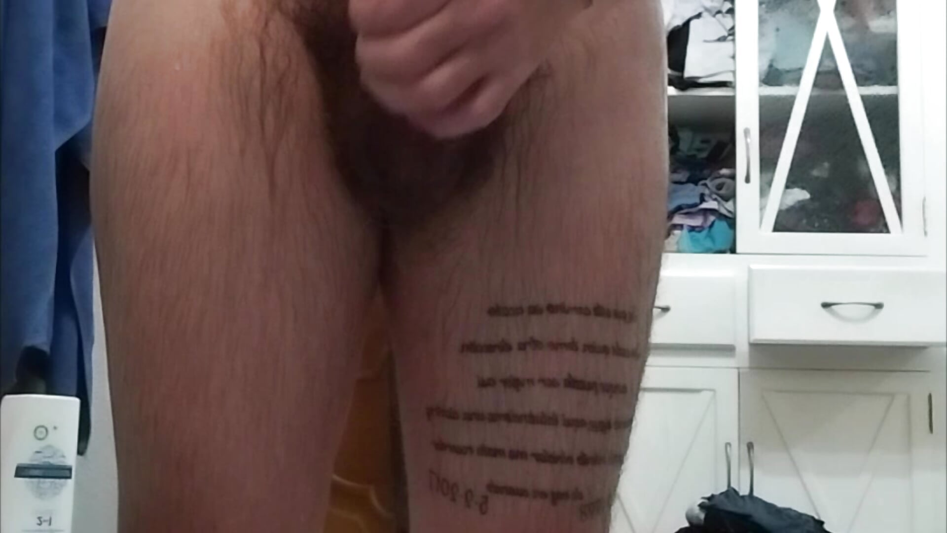 Cum on the shower - video by poly0086 cam model