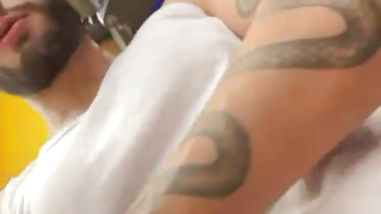 heatin the gym - video by Mathius_Stone cam model