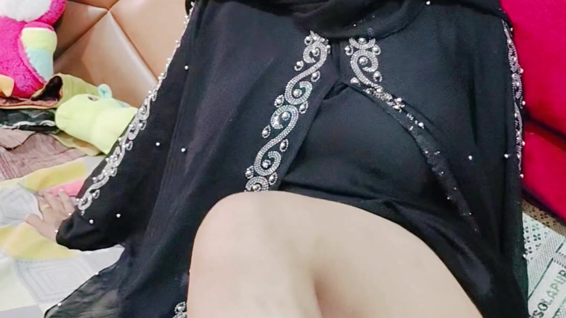 Role play Saavi in Hijaabi outfit seduces friends husband - video by Haanikaur_saavi cam model