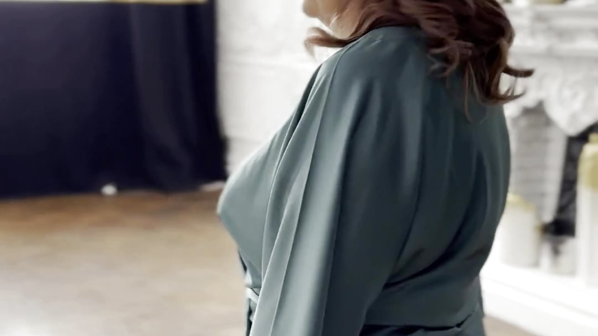 come - video by AvrilMillers cam model