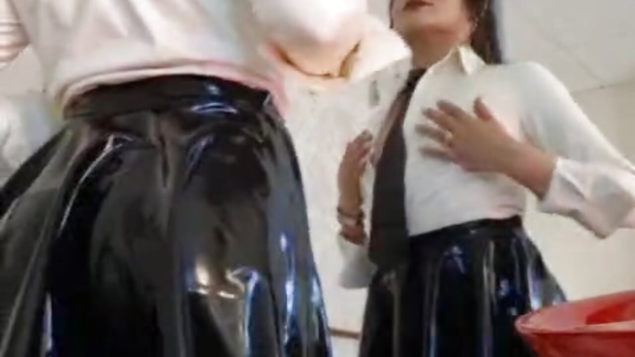 Tell me I look sexy to you - video av sharith_gh cam-modell