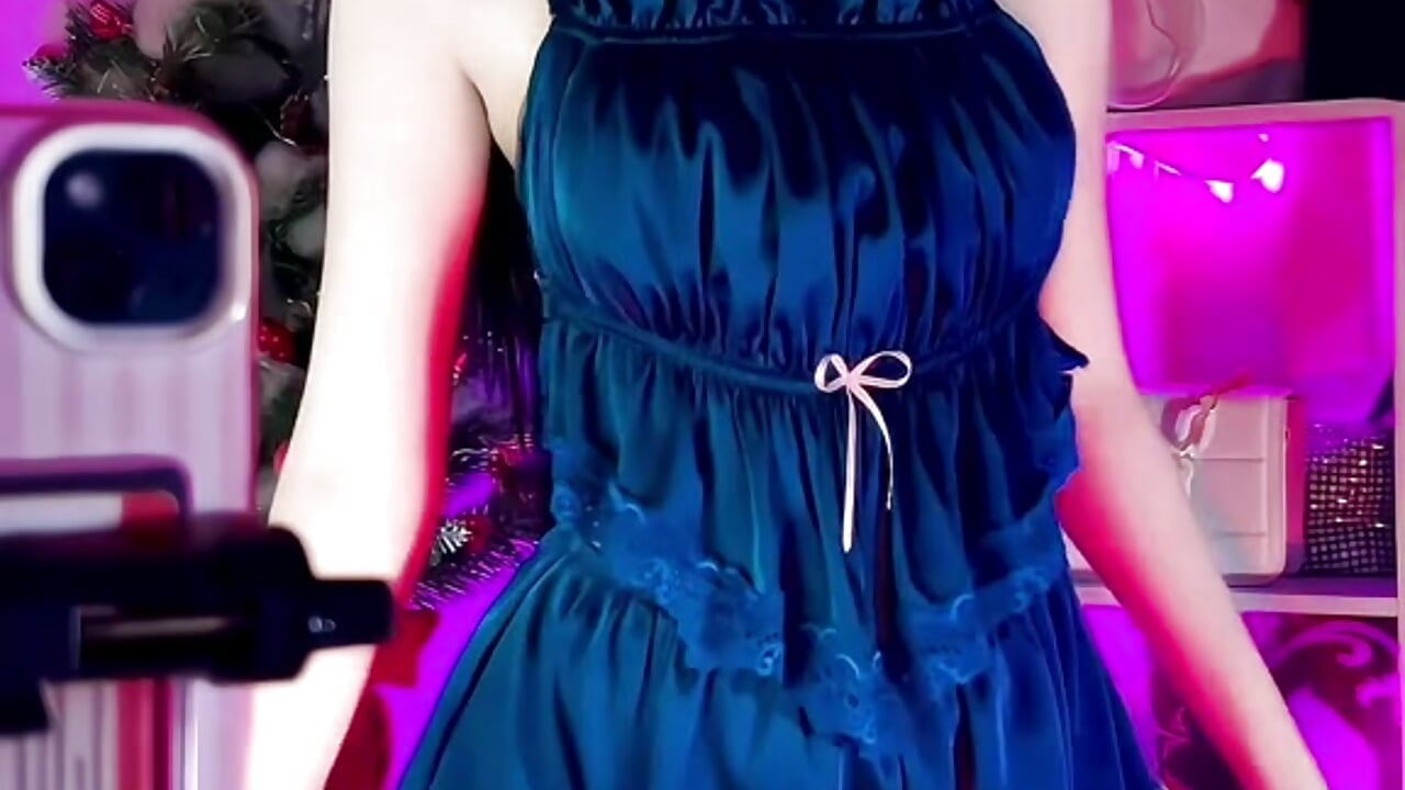 1000000267 - video by LinhCatSquirts cam model