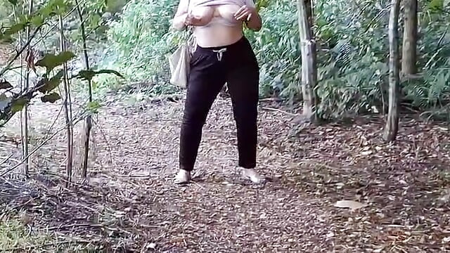Tutte fuori nei boschi😉 - vídeo de margotgra82 modelo de câmara