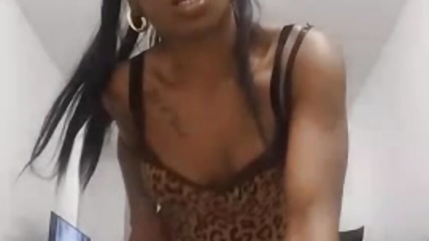 [17 Mar 23:16] Public Show - Cinderellajewelsofficial主播的视频