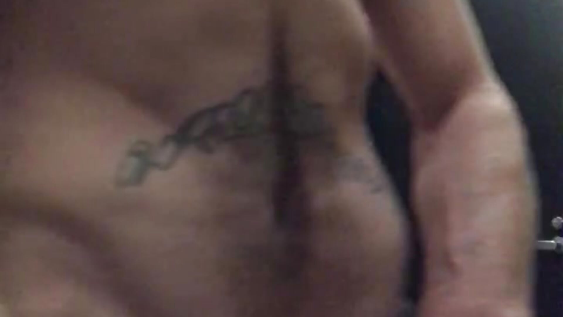 trim,7154E5DD-D291-4809-8780-BE8B4EDE1519 - video by Canadian_boy204420 cam model