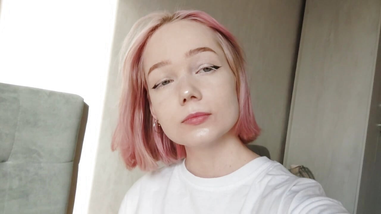 Me<3 - video by AlyssaShell cam model