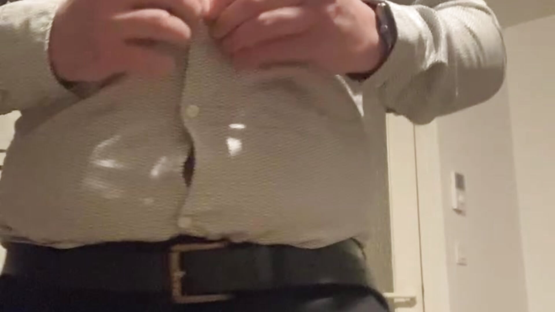 Petit strip-tease pour votre bon plaisir... – video af QueueFrenchie cam-model