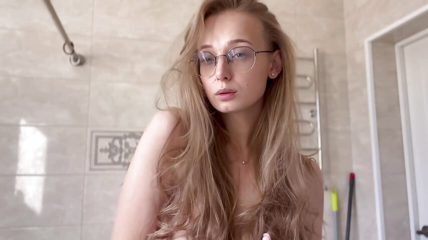 Boom - video by ShineStephania cam model