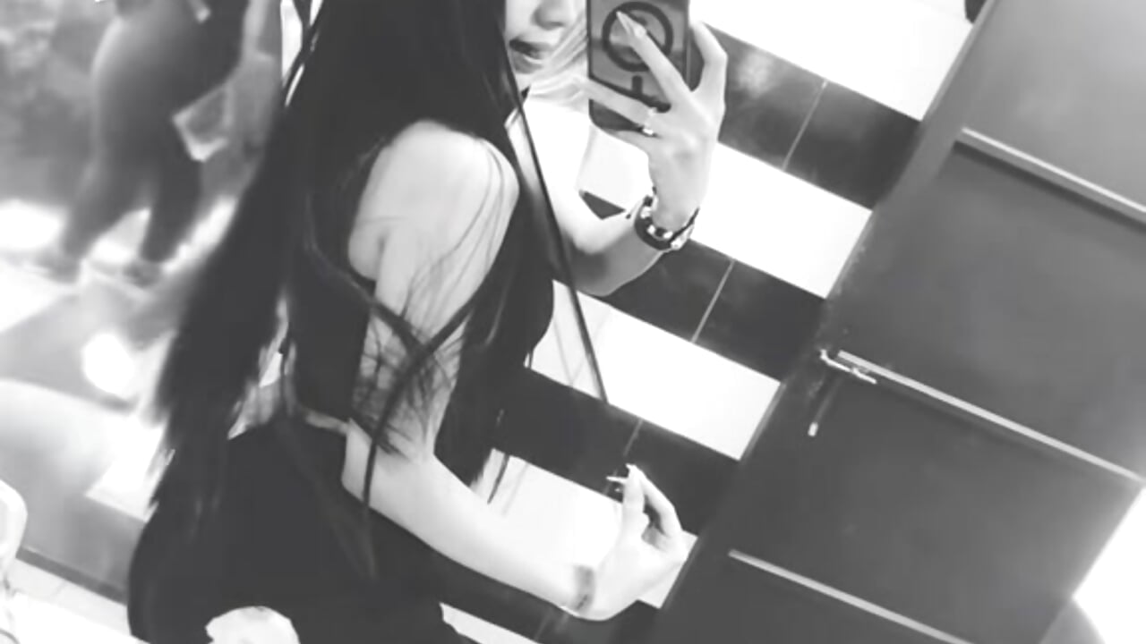 🫠👸🏻🖤 - Lina10 adlı kamera modelinin videosu