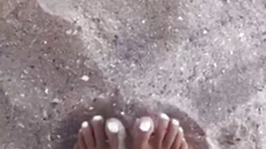 __feet__toes__summer__ - video di Evonne modella di cam