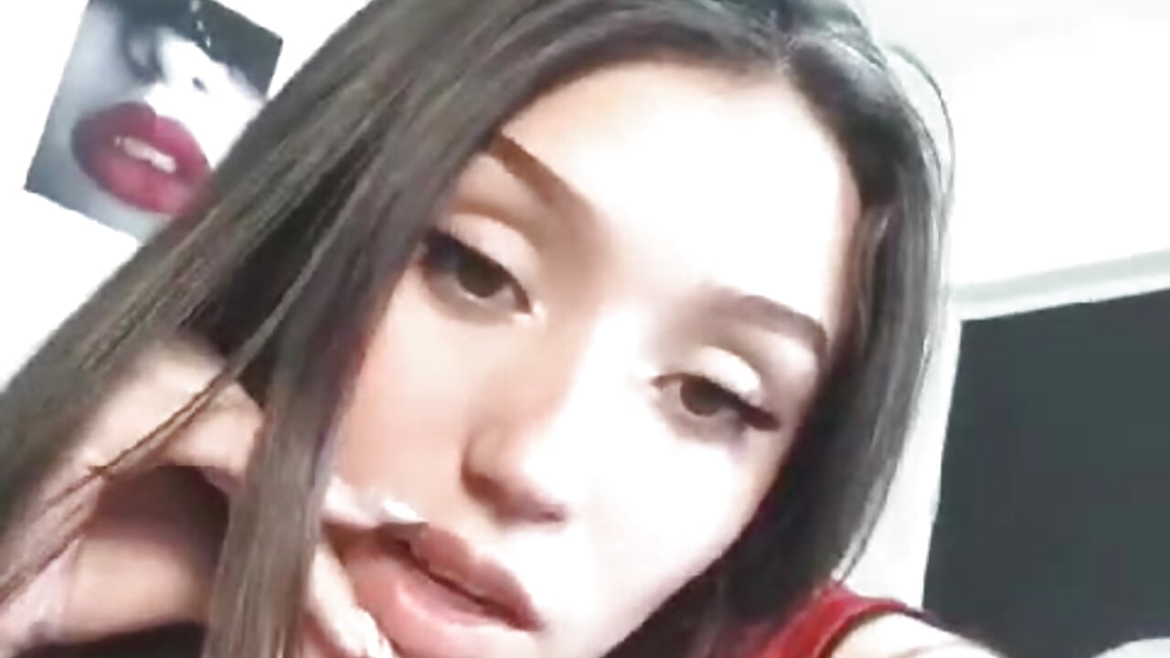 💋😈 - video by Paola_wood cam model