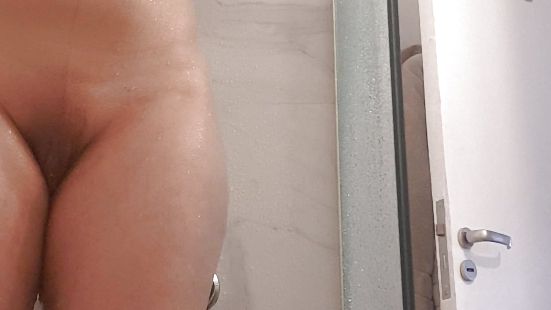 In the shower 😈🔥🥵 - betsaida2613vip主播的视频