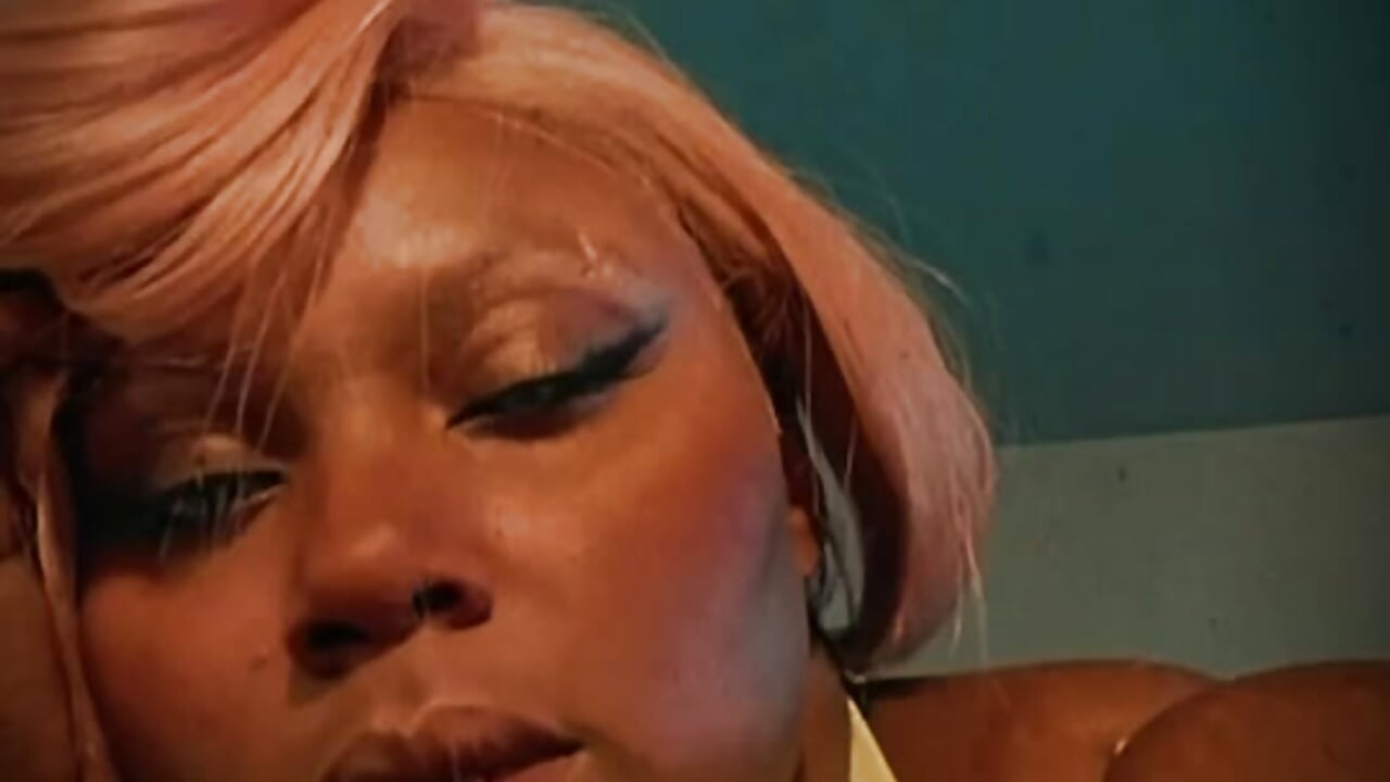 1000002411 - video by Starford87 cam model