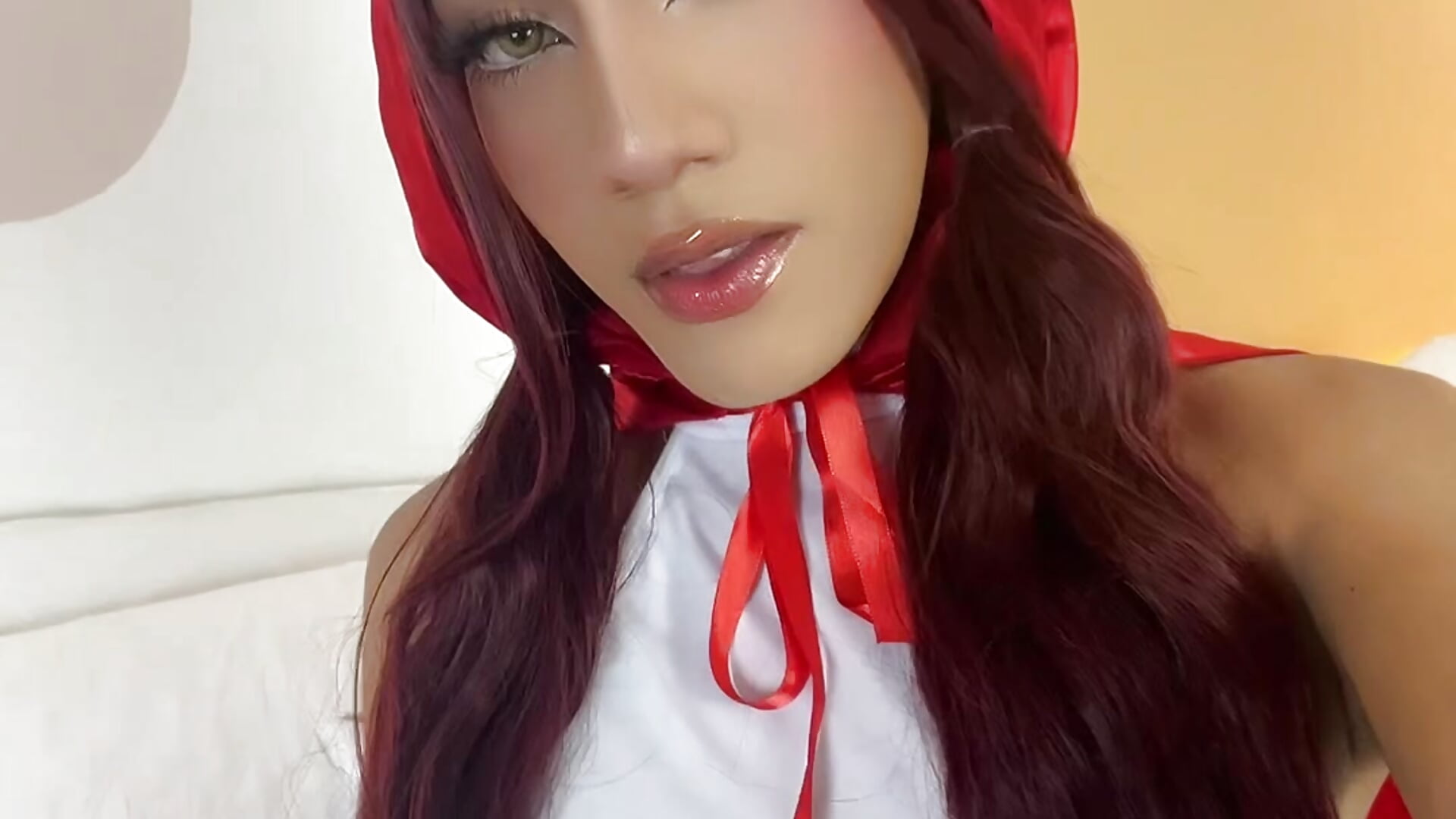 Any ferocious wolf?🐺 - video by VictoriaRoss1 cam model