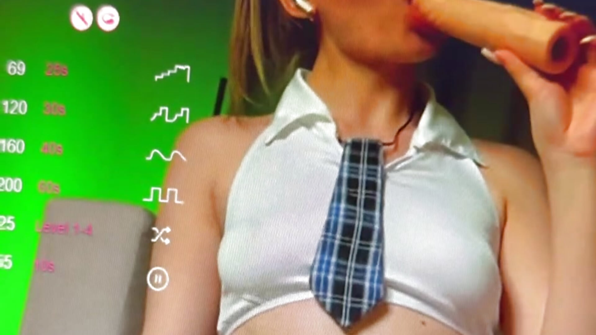 hi - video by Sara666 cam model