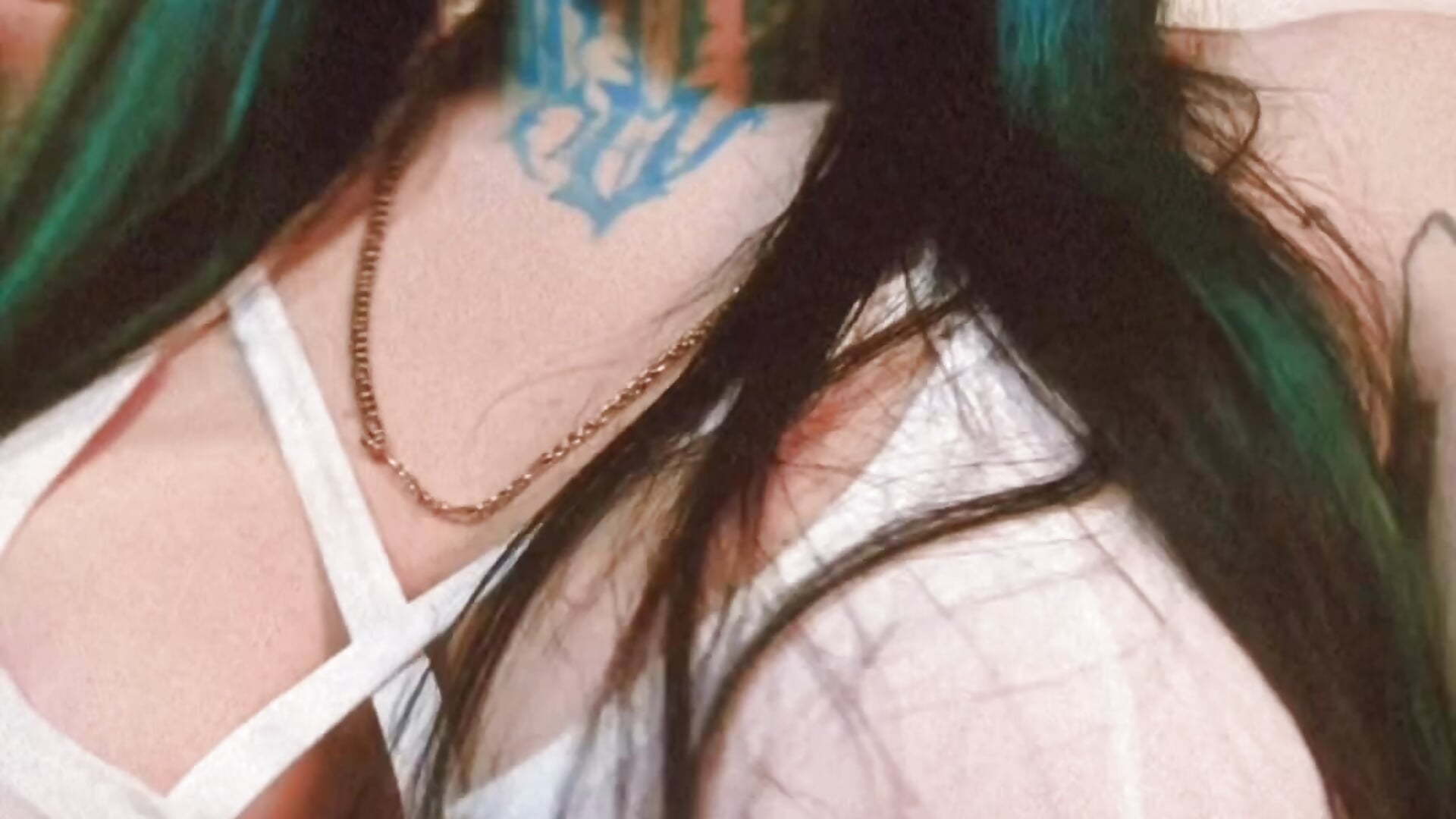 Fun Friday 💙 - vidéo du modèle de showcams luxifer_666_