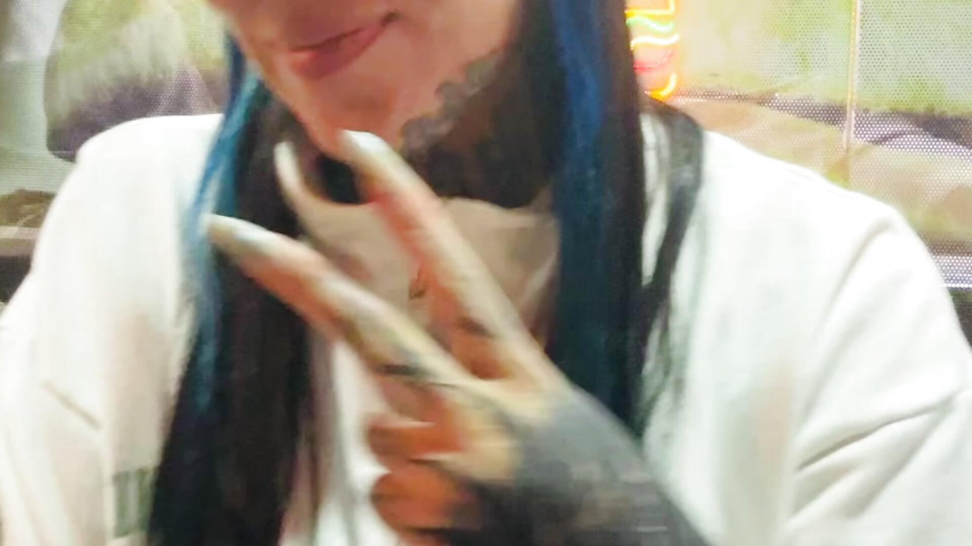 smiling is always good 💙 - vidéo du modèle de showcams luxifer_666_