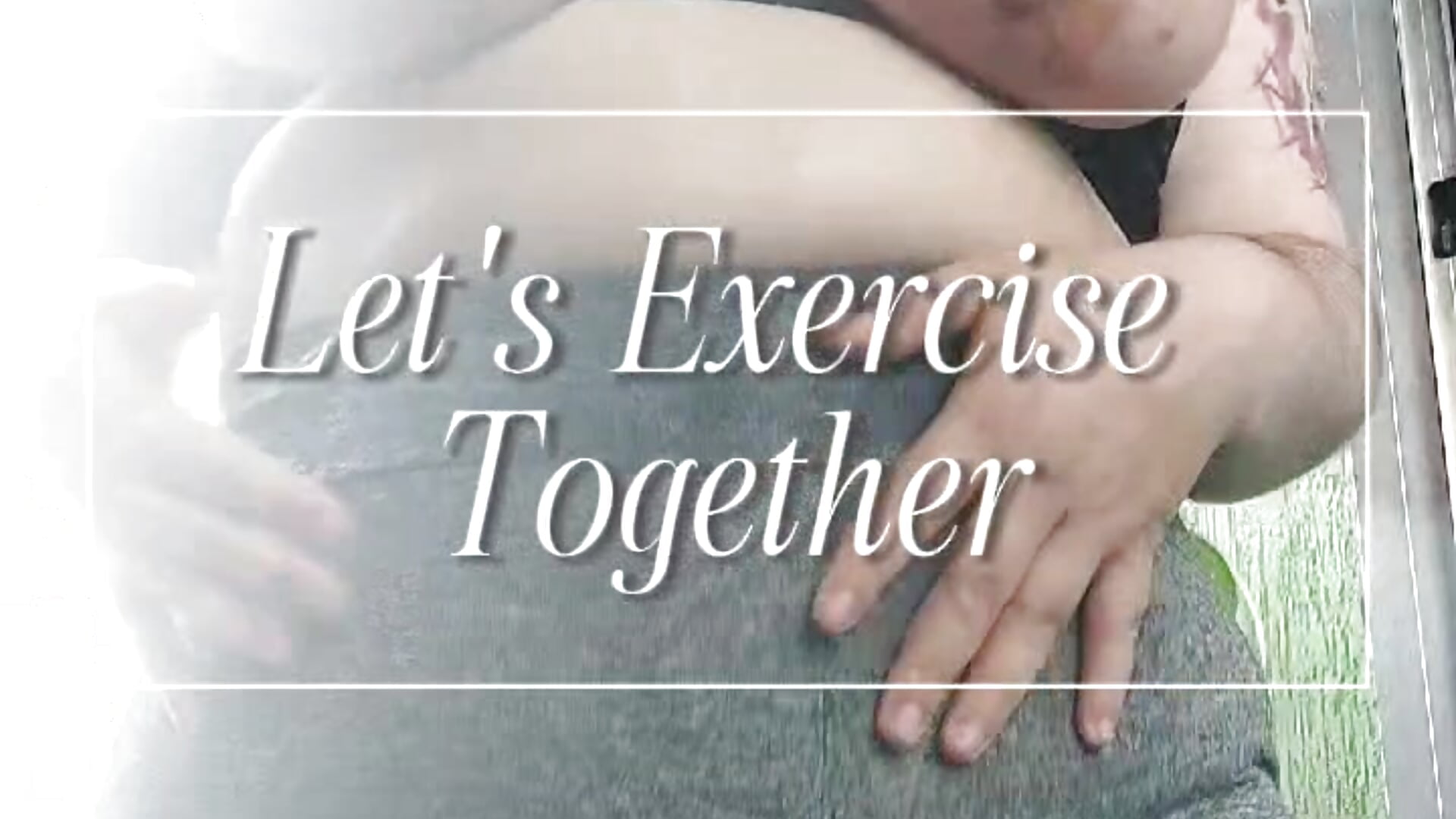 TEASER: Cumming for my neighbors on the balcony 😈🥰 - video by ItsNaiixa cam model