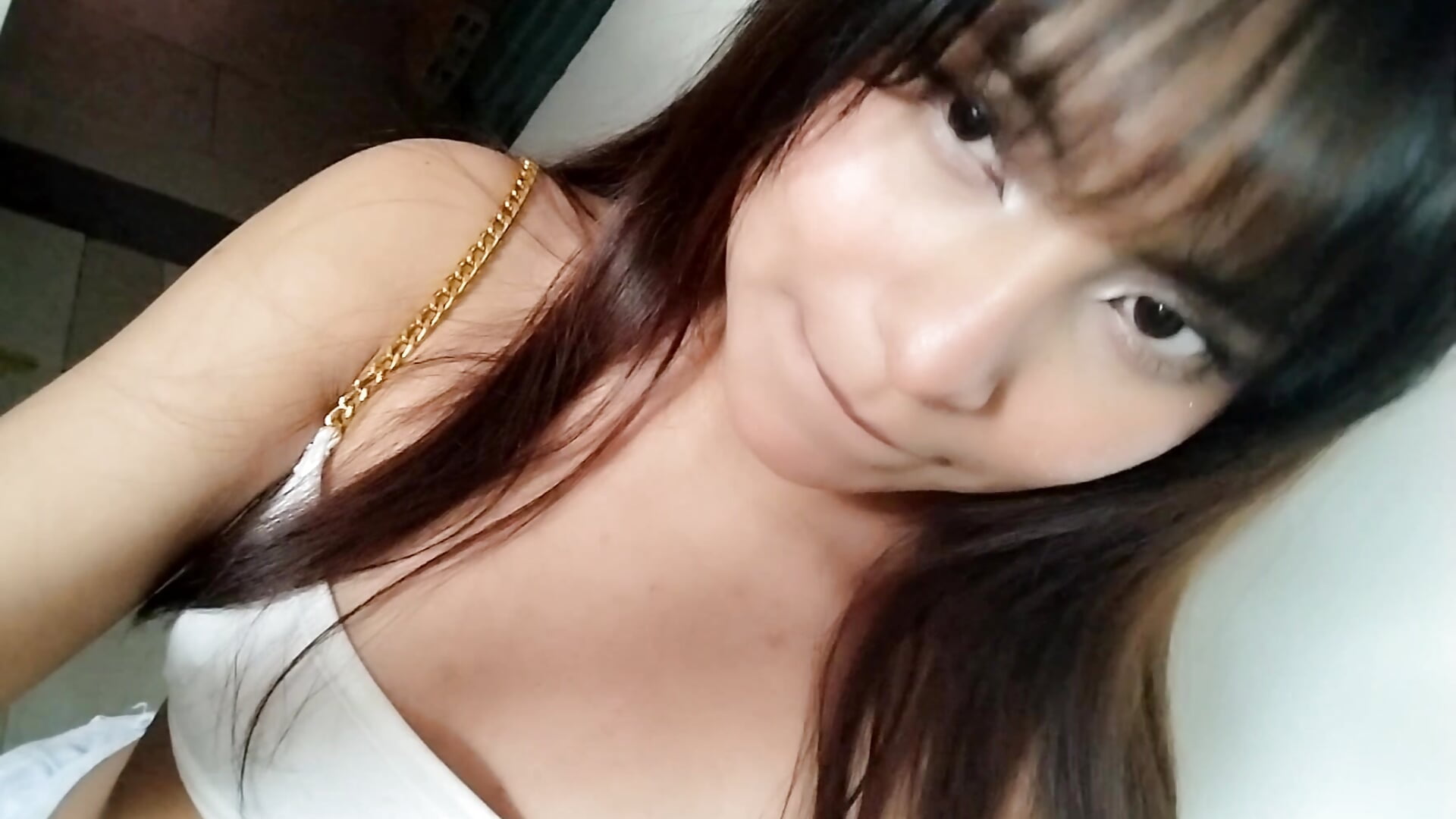 HnVideoEditor_2024_04_03_002502583 — filmik Lily_candy_X, modela(-lki) na kamerkach