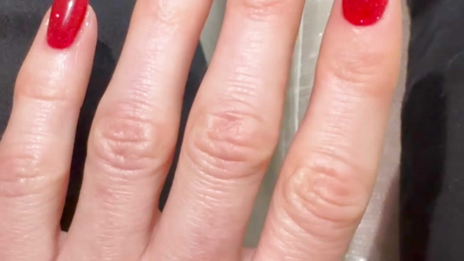 my nails - video by KateRedgar cam model