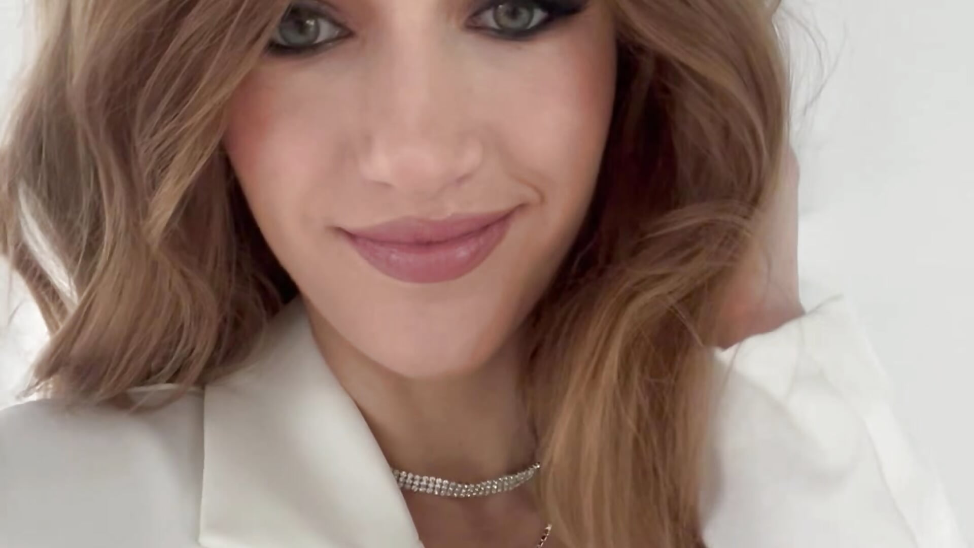 Me 😍 - vídeo de la modelo de cam KateRedgar