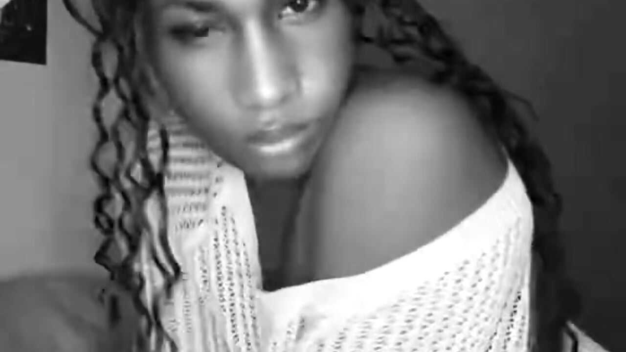 Sexy face — filmik Moorella1, modela(-lki) na kamerkach