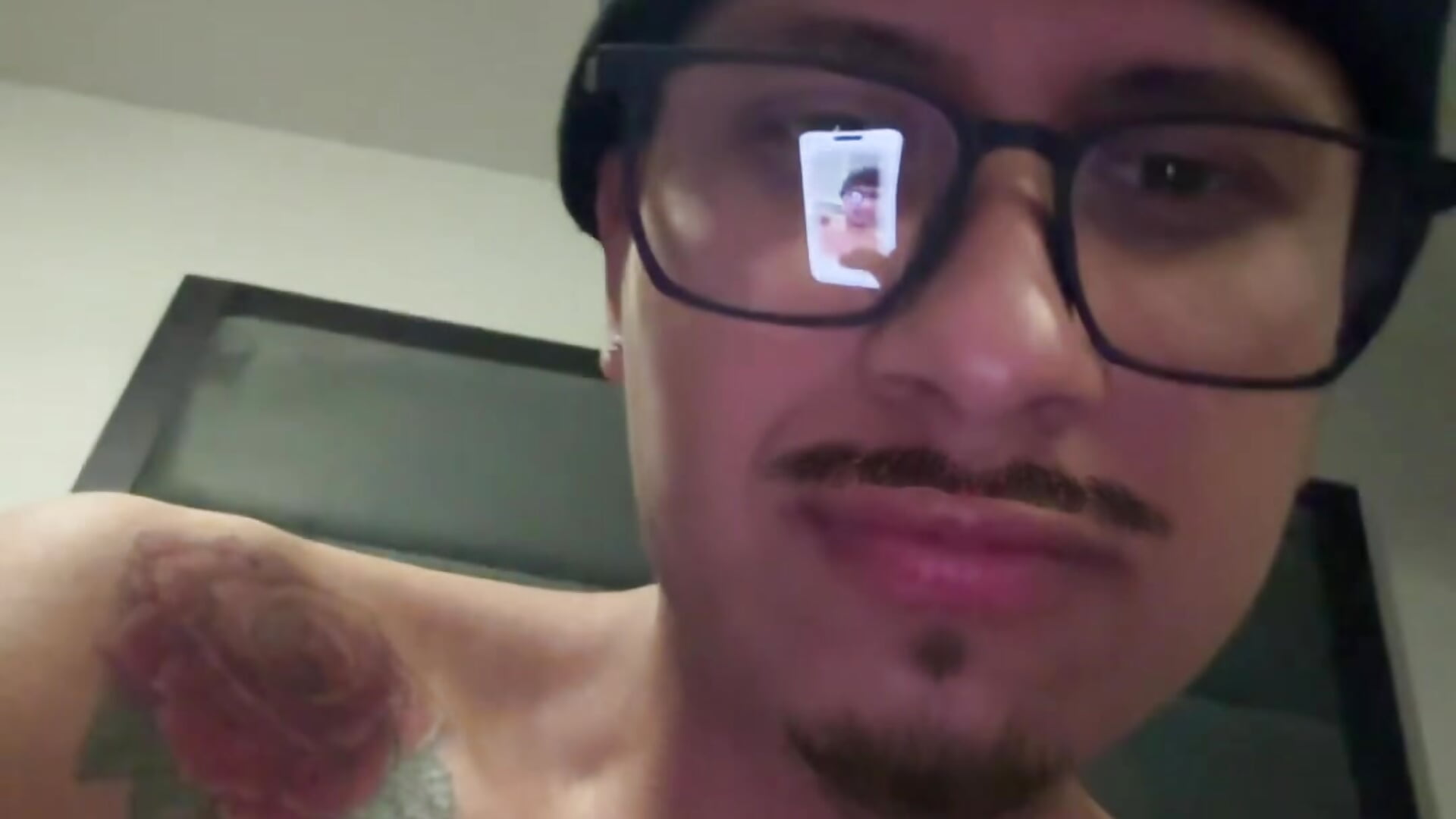 TikTok.😌 - video by AdrianUquillas cam model