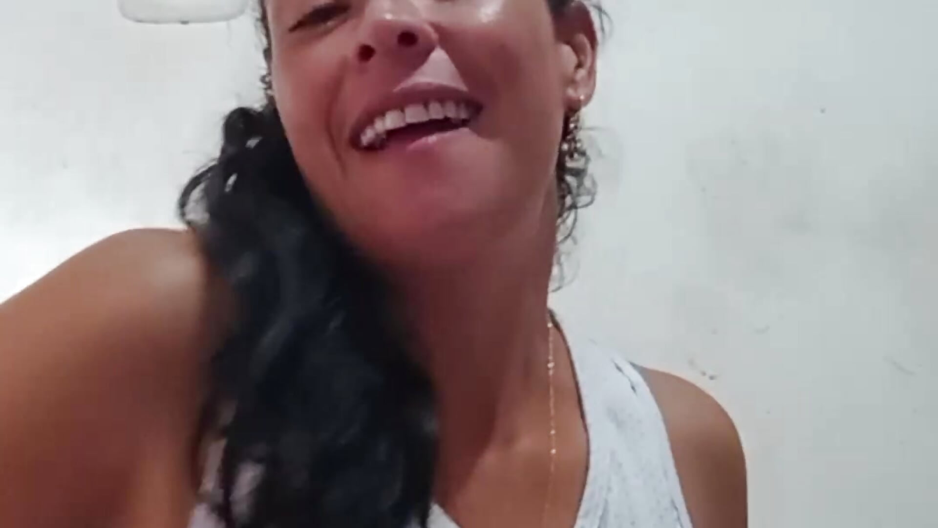 VID-20240517-sexi - video di amatista_3012 modella di cam