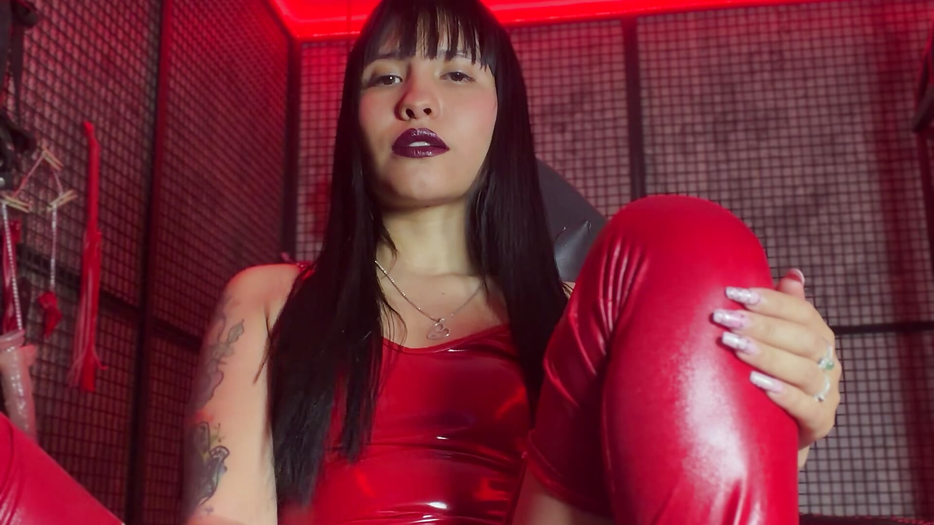 I want my hands on your useless dick - video van NAILAHARD cam-model