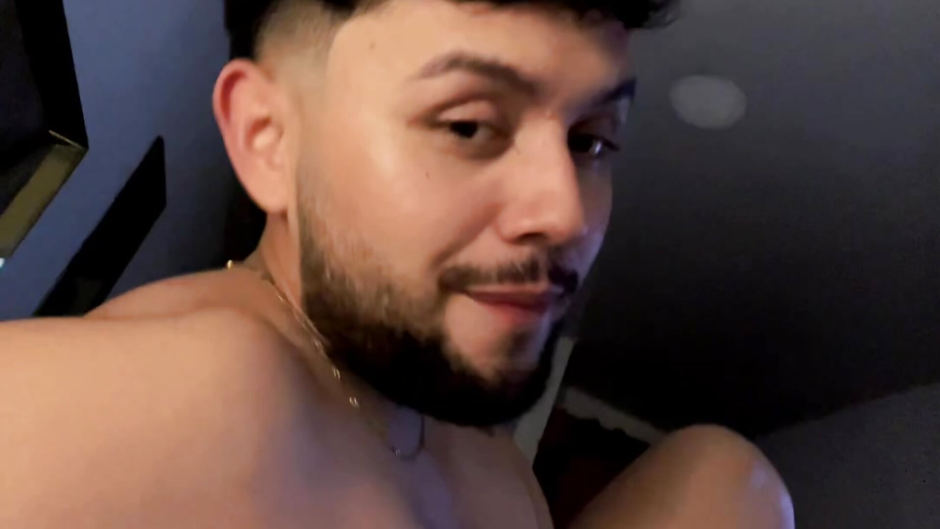 Me  ✨ - video od modelky/modela bruce__naughty