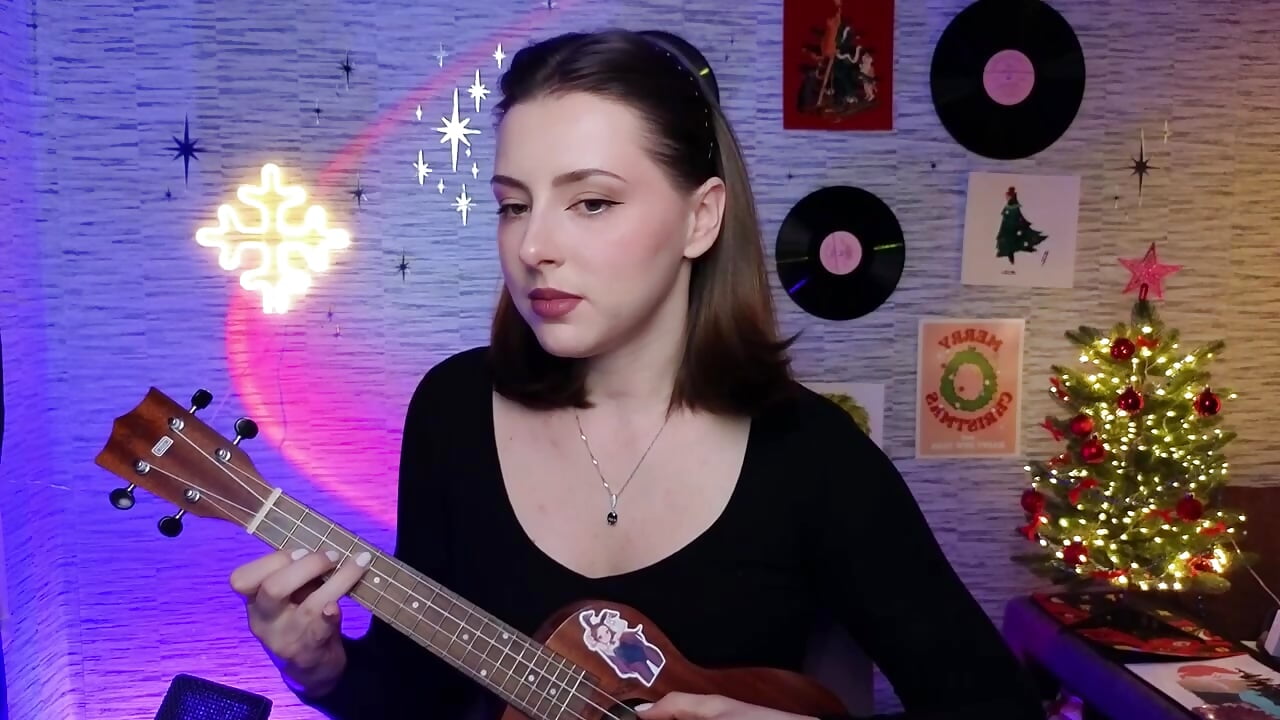 I play the ukulele cute