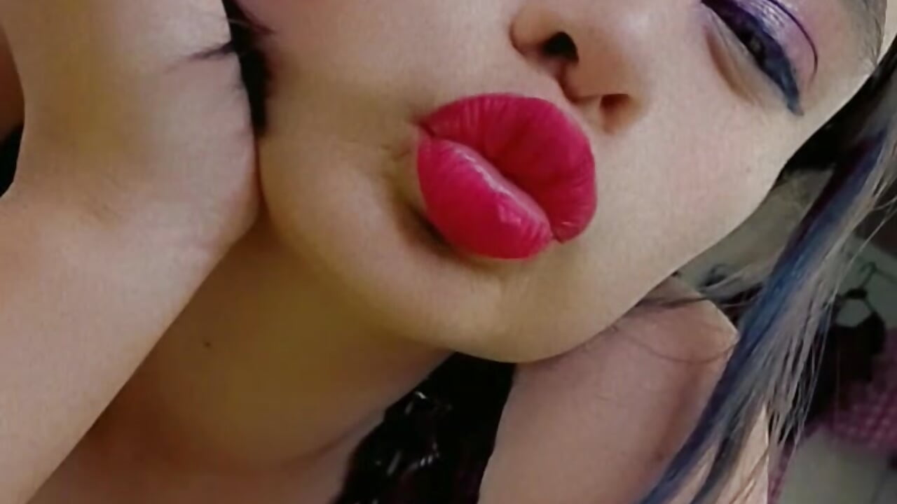 haay - video by emily_jonexs_ cam model